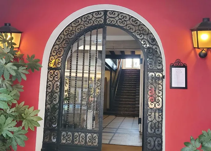 Grand Hotel De La Poste Saint-Jean-de-Luz